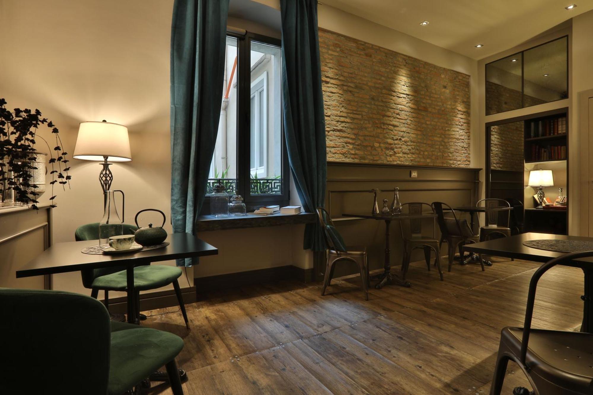 Forvm Boutique Hotel Trieste Exterior photo